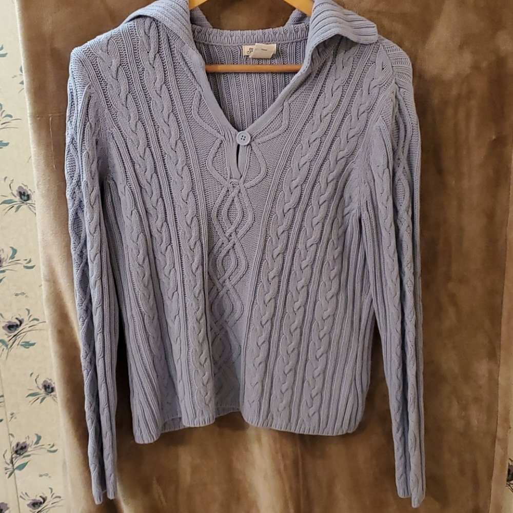 🤑St. John's bay medium knit sweater